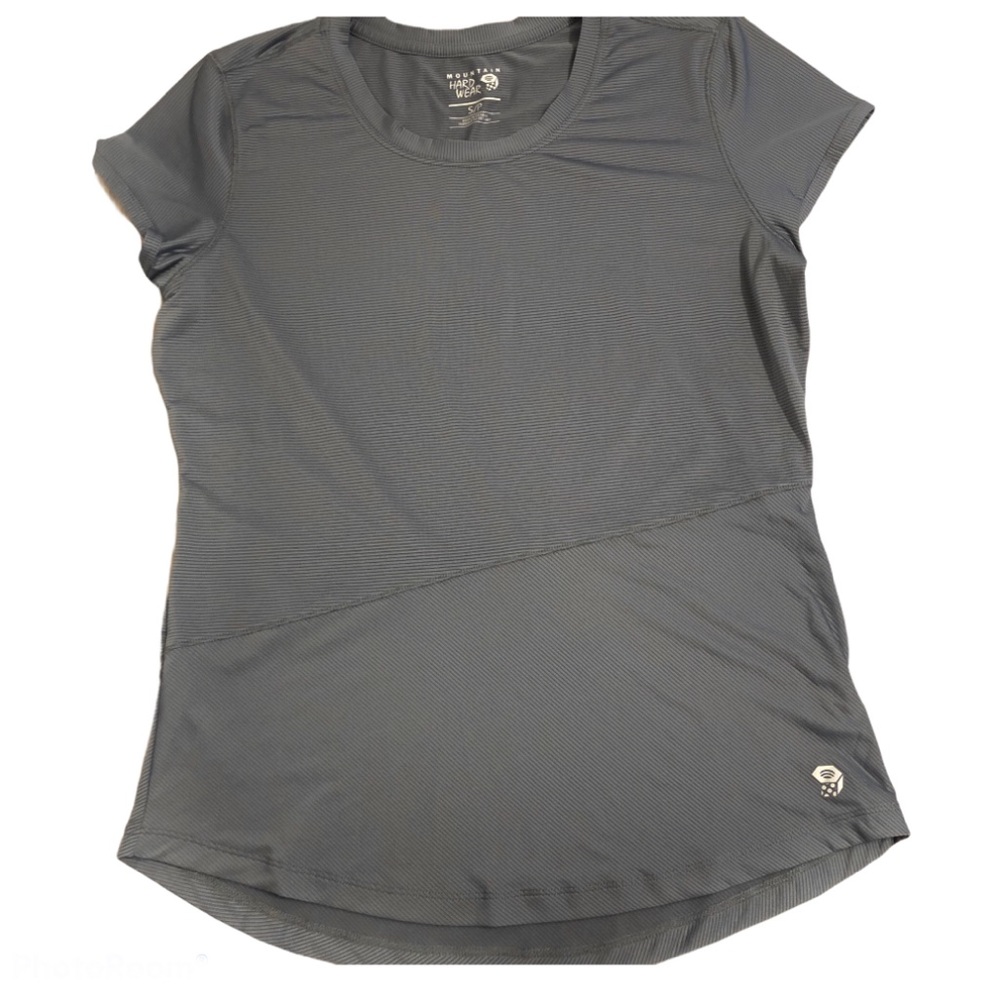 Mountain Hardware Wick Q Active T-shirt small